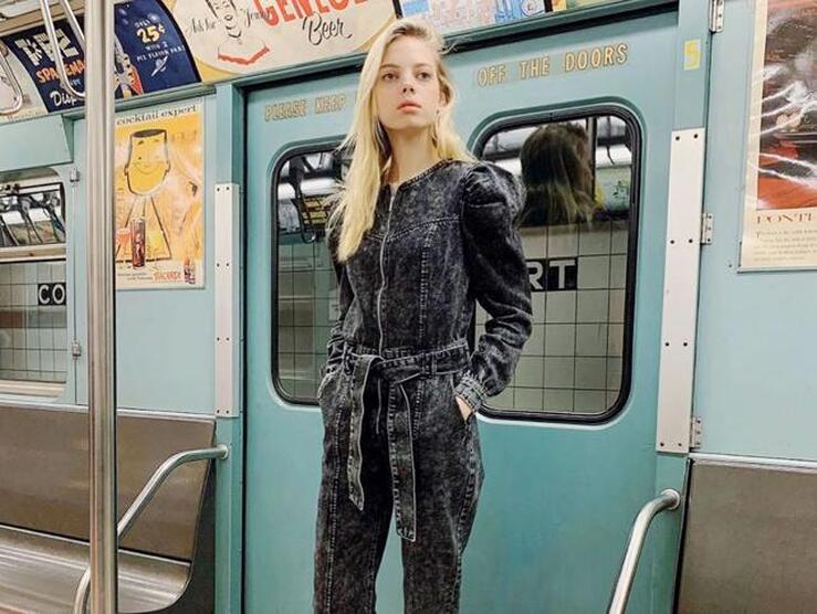 Fotos: Monos denim para no complicarte con tus looks de entretiempo