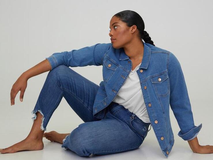 Fotos: ¡Alerta curvy! Violeta tiene todos los vaqueros de tendencia hasta la talla 54