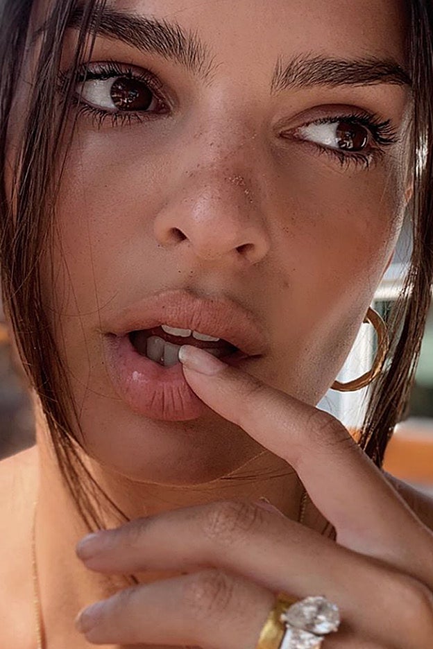 Emily Ratajkowski es una de las modelos más fotografiadas por las revistas y los paparazzi.