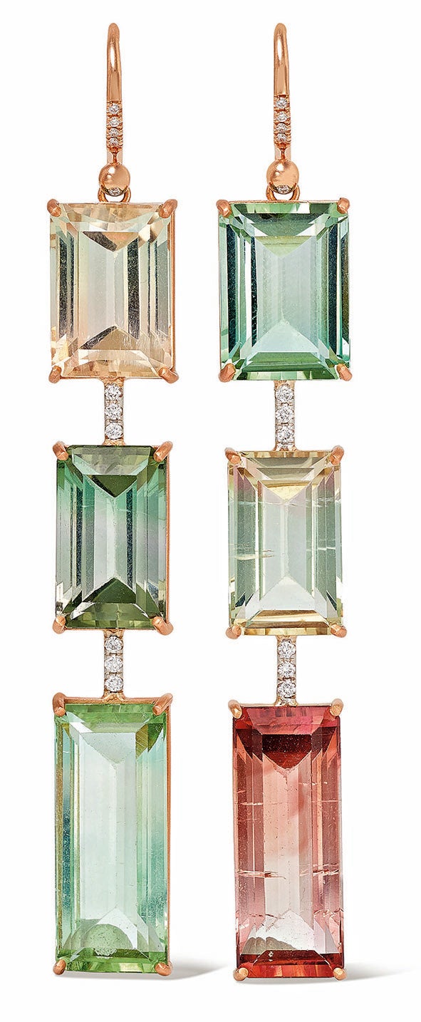 Pendientes de oro amarillo con turmalinas y diamantes, de Irene Neuwirth.