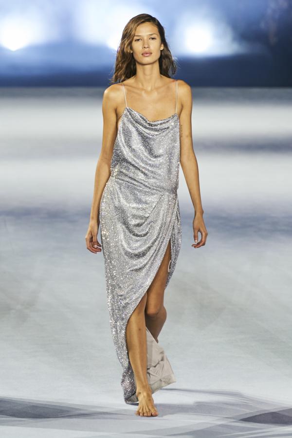 Desfile de Balmain SS 21.