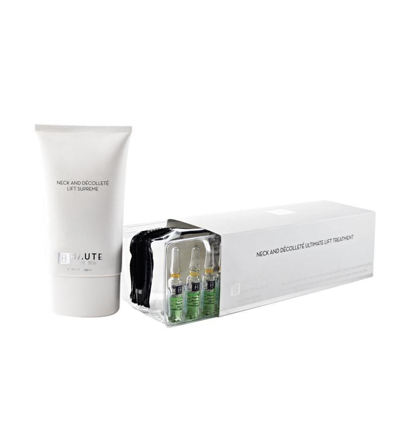 Contiene antioxidantes, extractos botánicos y activos hidratantes de reparación profunda que tensan, levantan y refrescan el área del cuello y la mandíbula mostrando una apariencia más lisa y reafirmada. Reduce la apariencia de doble mentón, líneas de expresión y arrugas en el cuello y escote. Neck and Decolleté Lift Treatment de Haute Custom Beauty (210 €).