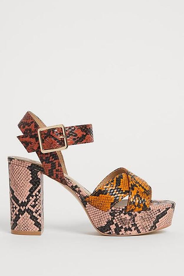 Sandalias con plataforma, de H&M (17,99 €).