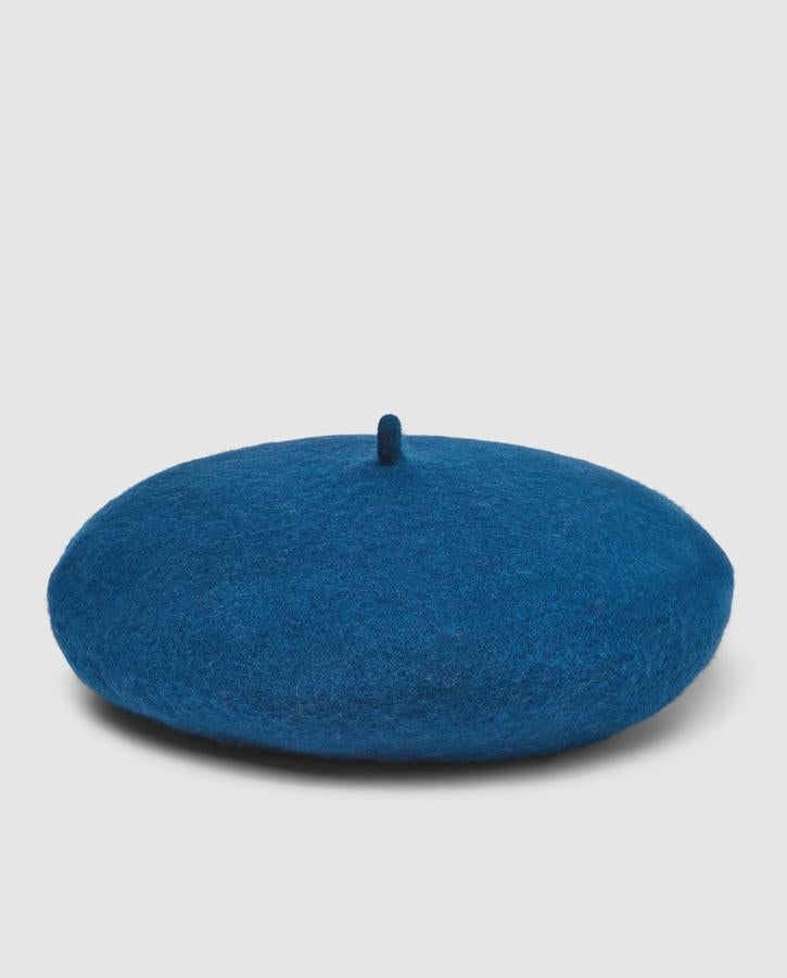 Boina de fieltro azul, de Jo & Mr Joe (17,90 €).