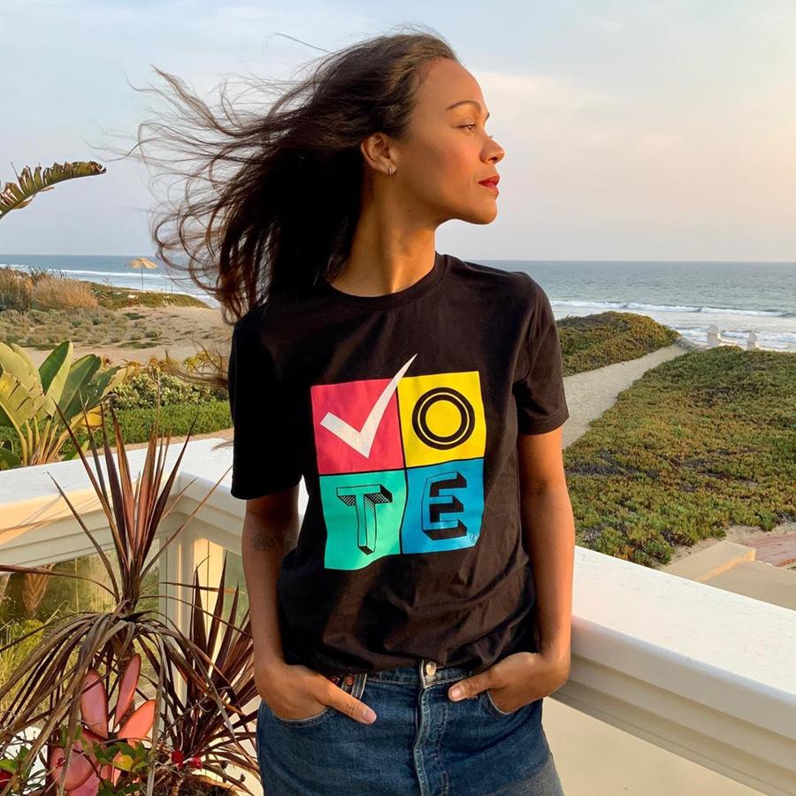 Pensó que la inflamación crónica que sufría provenía de su dieta y eliminó el gluten y los lácteos como cualquiera que acuda a dr. Google. Pero el hecho de que tuviera antecedentes familiares de problemas de tiroides (tanto su madre como sus hermanas los padecen) puso a su médico sobre aviso. Al final, Zoe Saldaña fue diagnosticada de la enfermedad de Hashimoto, el mismo trastrorno autoinmune que padece Gigi Hadid y que en su caso provocó hipotiroidismo.