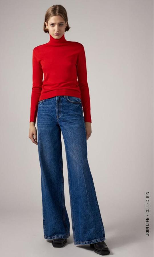 Jersey de punto rojo de Zara, (19,95 euros).