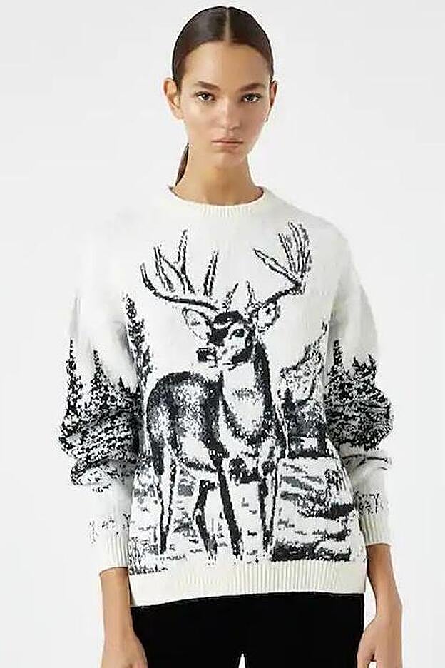 Jersey navideño bonito, con el dibujo d eun reno, de Pull&Bear.