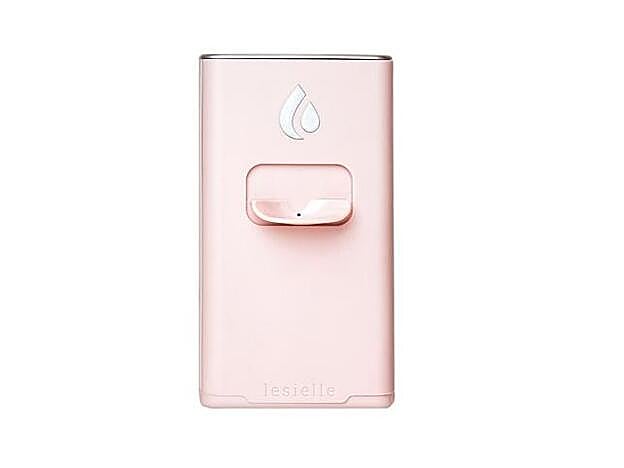 Lesielle, recién lanzado, es un dispensador-mezclador que permite combinar 26 hidratantes y 16 cápsulas de activos ultraconcentrados (desde 110 €).