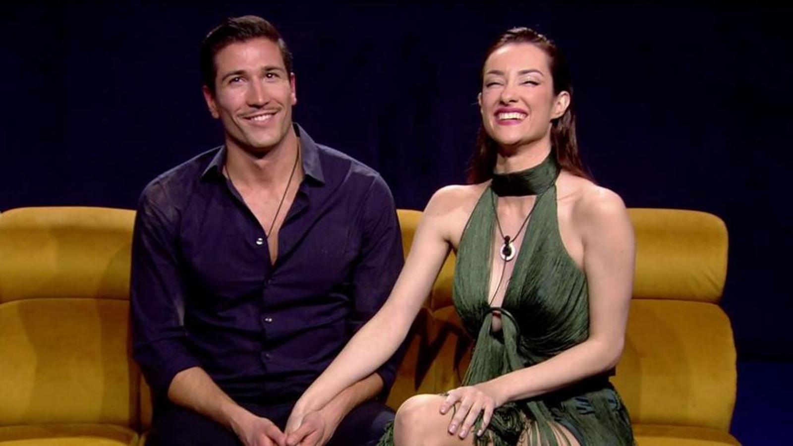 Las idas y vueltas de Adara Molinero y Gianmarco Onestini terminaron, de manera definitiva, a finales de marzo. Las historias que arrastraban desde que se conocieron (y enamoraron en la casa de 'GH VIP' en 2019, pesaron demasiado como para edificar una relación sólida.