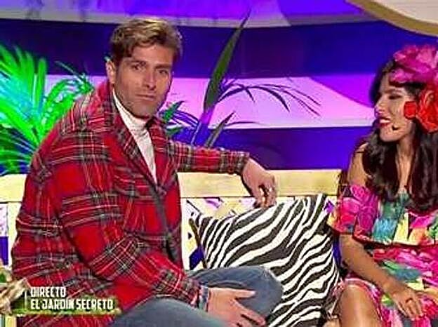 Efren y Chabelita en una imagen dentro de 'La casa fuerte'.