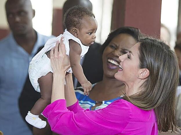 La Reina Letizia, durante su viaje de cooperación a Haití en mayo de 2018.