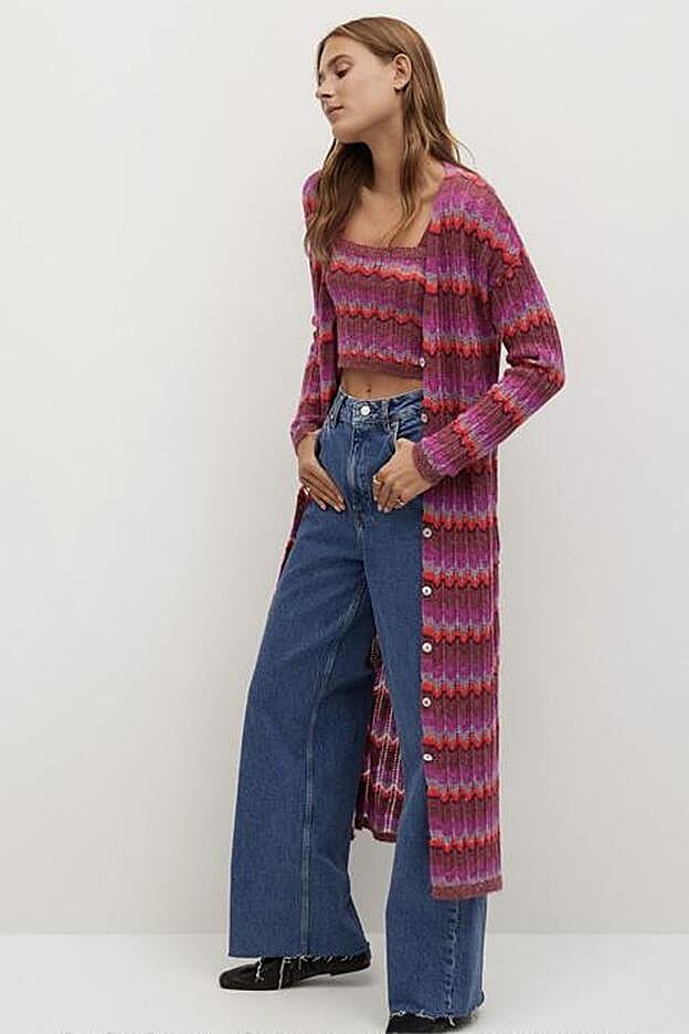 Esta colorida chaqueta es una de las más deseadas de la colección