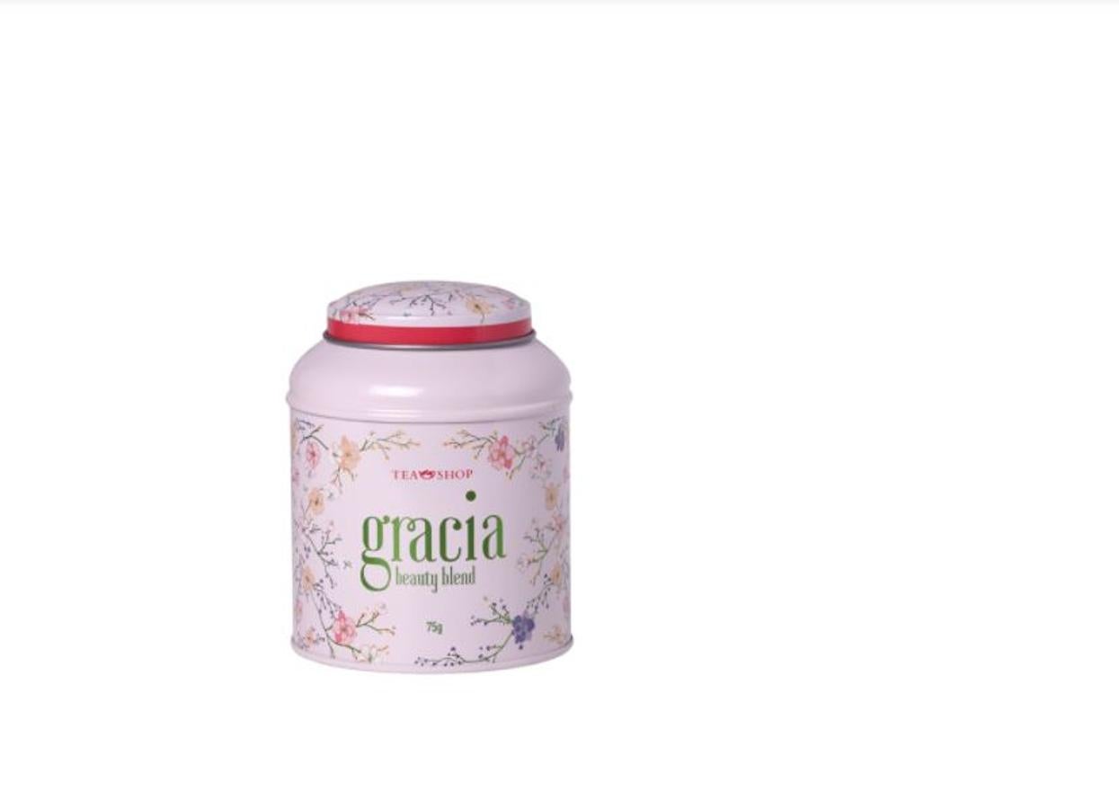 Lata Gracia beauty blend de 75 gramos. Puedes encontrarla en Tea Shop; conocido como el té de la belleza, tiene una mezcla clásica, floral y con carácter mediterráneo. Precio: 16,44 euros.