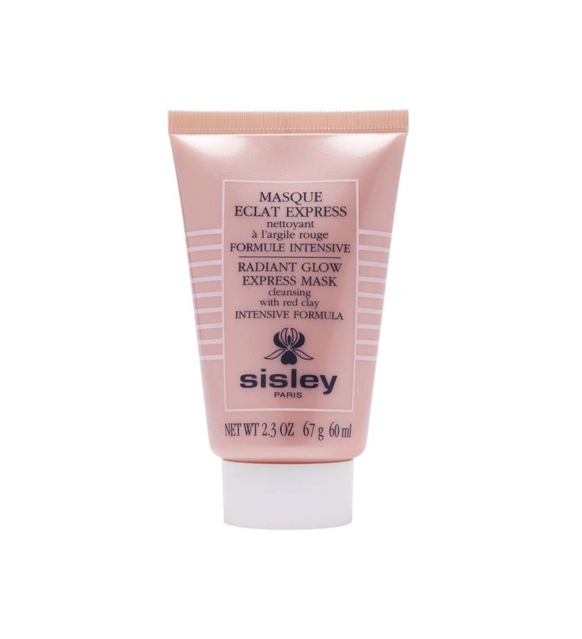 A base de arcilla roja, extractos de plantas (zanahoria, vid roja y rosa mosqueta) y aceites esenciales (romero y camomila), elimina las impurezas que apagan la tez y limpia la epidermis en profundidad. Su textura es suave y flexible, no desecante y actúa en tan solo de 3 a 5 minutos. Mascarilla Iluminadora Exprés Con Arcilla Roja de Sisley (96,90 €).