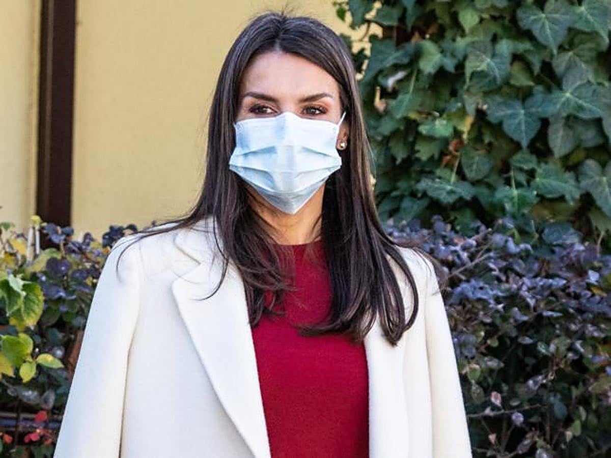 Todas las veces que  ha hecho de sus canas una declaración de intenciones : austeridad, emponderamiento y seguridad en sí misma.