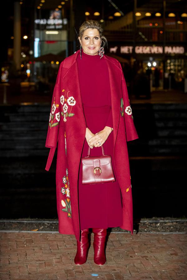 Máxima de Holanda es otra de las 'royals' que más invierte en su armario. La Reina de los Países Bajos invirtió casi 50.000 euros en las más de 80 prendas nuevas que estrenó en 2020.
