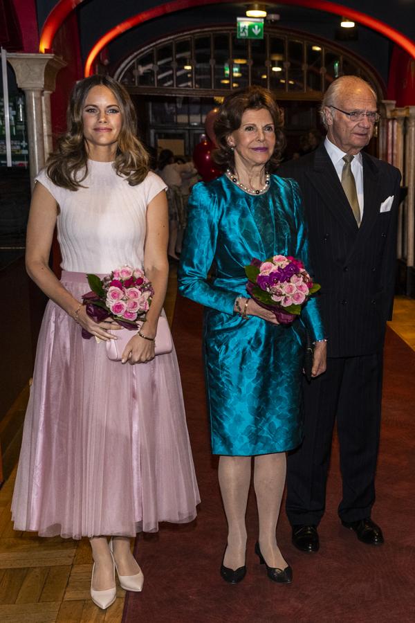 Según las estimaciones de UFO No More, Sofía de Suecia se gastó unos 27.000 euros en ropa en 2020.