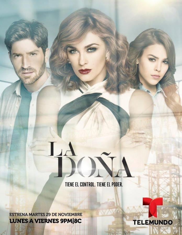 Para los amantes de un buen drama mexicano con una protagonista femenina fuerte y valiente, La Doña es la telenovela que necesitas en tu vida. Lo tiene todo: es una adaptación más actual de la obra del escritor venezolano Rómulo Gallegos, titulada Doña Bárbara, protagonizada por Aracely Arámbula y David Chocarro, una pareja de guapos que ve truncado su fugaz amorío por Danna Paola (sí, ella ya era una estrella en el firmamento antes de Élite) y su bondad. El final es algo que se sabe desde el primer capítulo pero los acontecimientos, la venganza y el triángulo amoroso entre los protagonistas hace que no puedas dejar de mirar ni un segundo. Literalmente. La puedes ver en Netflix.