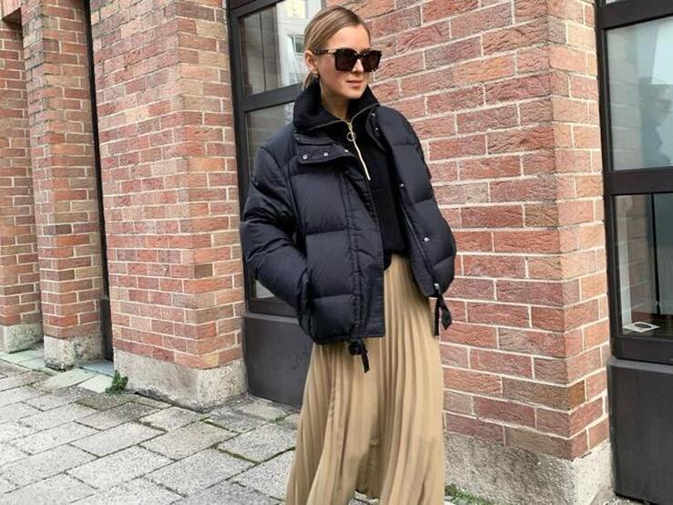 Fotos: Las faldas de las segundas rebajas de Uterqüe que son perfectas para elevar cualquier look