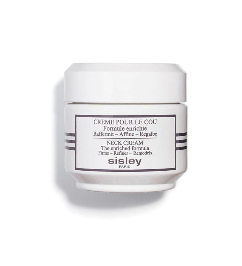 El extracto de granos de avena, activo tensor 3D, permite una acción lifting inmediata; el extracto de fibras de soja proporciona una acción reafirmante intensiva, y el trío formado por la cafeína y los extractos de alga roja y castaña de indias afinan. Además, contiene activos hidratantes y nutritivos que alisan la piel y difuminan las arrugas.  El cuello se afina y el óvalo está más definido. Crème Cou de Sisley  (137,99 €).