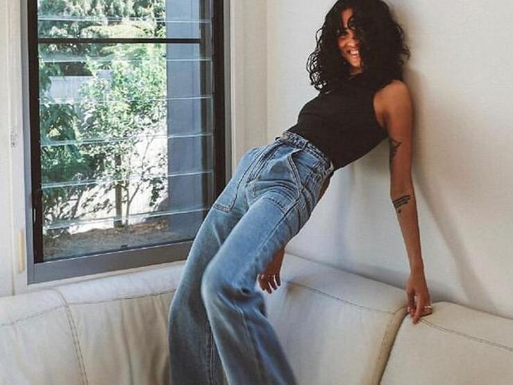 Fotos: Los vaqueros anchos han vuelto: di adiós a tus jeans pitillo con estos modelos súper asequibles que sientan de maravilla