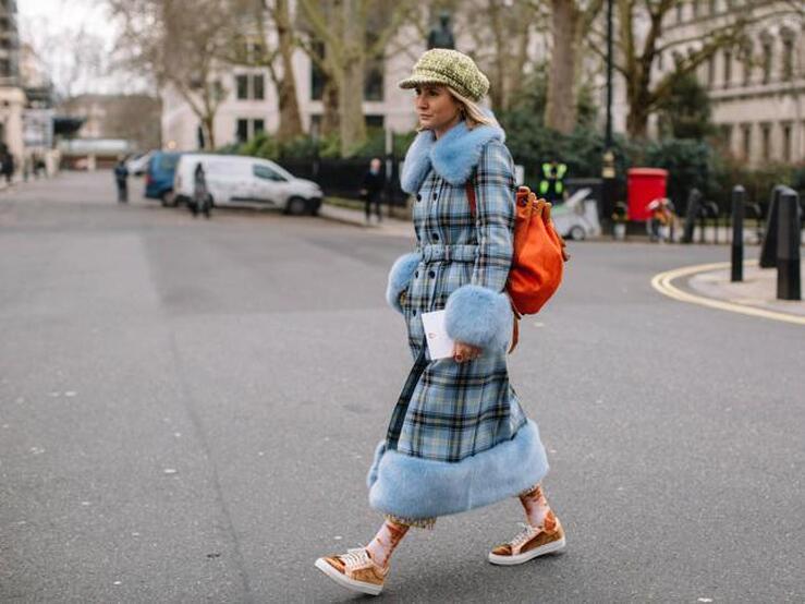 Fotos: Este abrigo que se ha convertido en el favorito de las expertas en moda es la única prenda capaz de solucionarte cualquier look