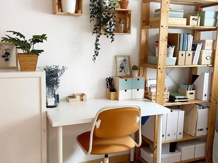 Fotos: Convierte tu rincón de trabajo (ya sea en casa o en la oficina) en el más agradable y bonito con estas 12 ideas low cost de Ikea
