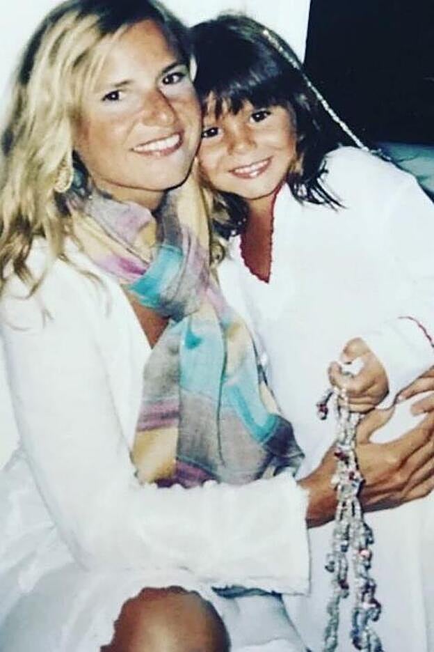 Tana Rivera son su madre, Eugenia Martínez de Irujo.