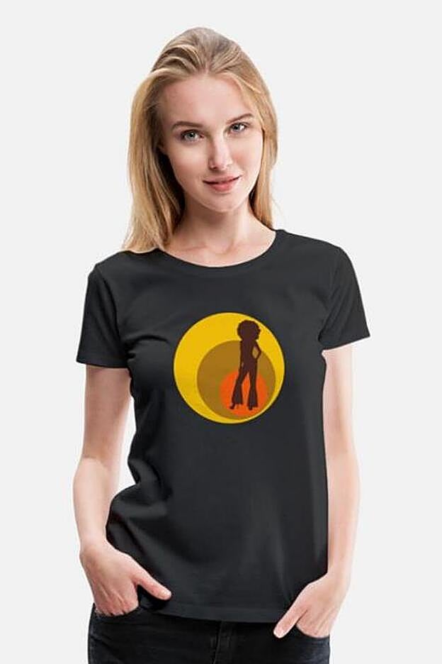 Camiseta con diseño discotequero de Spreadshirt. Precio actual: 19,99 euros.