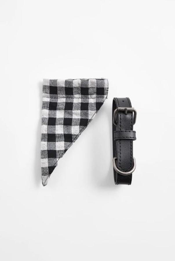 Set de collar de piel y bandana de cuadros (15,95 euros).