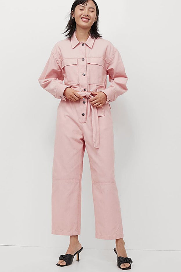 Mono 'boiler' de color rosa suave de la nueva colección de H&M.