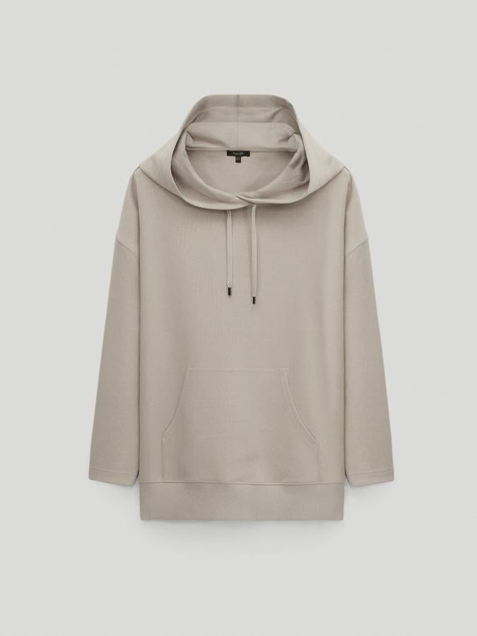 Sudadera de algodón con capucha, de Massimo Dutti (49,95 €).