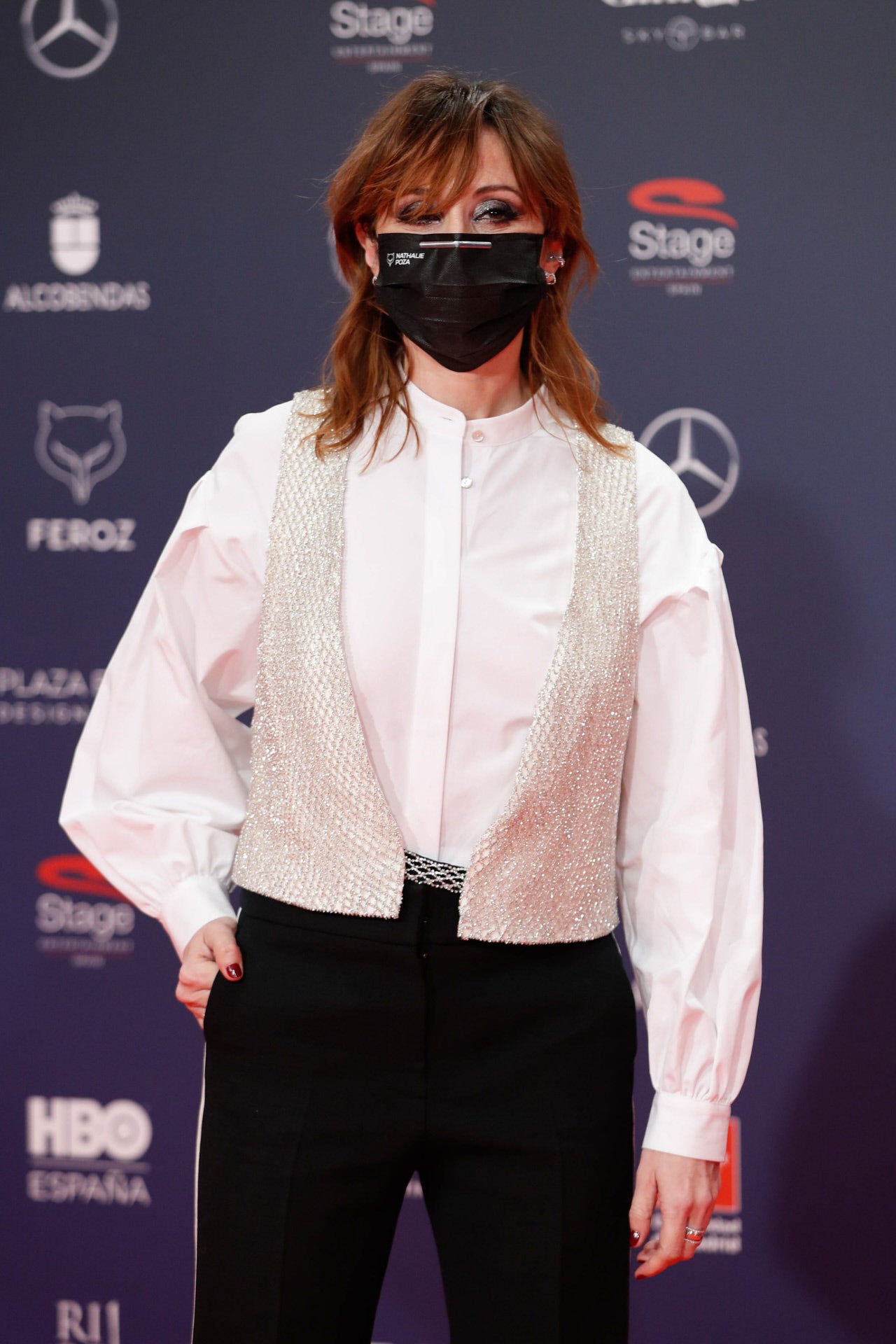 Y para demostrar que el flequillo es apto para todas las edades, Nathalie Poza ha lucido esta versión texturizada, ligera, despeinada y con un estilo shag irresistible. Sin duda, un corte de pelo que quita años y rejuvenece al máximo.