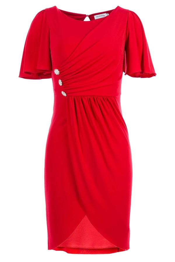 De corte cruzado y mangas acampanadas, de Olimara.