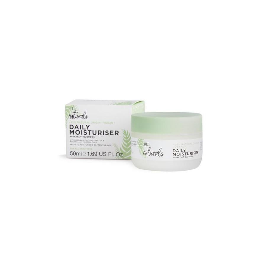 Contiene Agua de Coco que es un gran hidratante rico en vitamina A, B y E. Es muy nutritiva, ya que penetra en las capas más profundas de la piel Precio actual: 3 euros