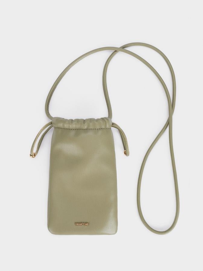 De material flexible, de Parfois (9,99 euros).