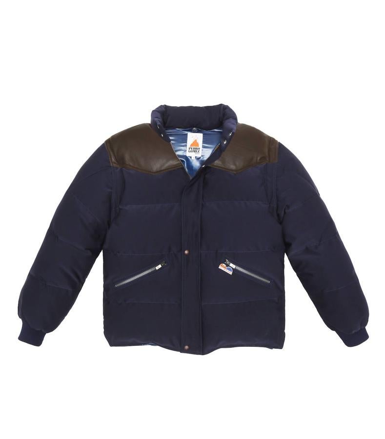 Un plumas Pedro Gómez, para los amantes de la moda noventera (750 euros).