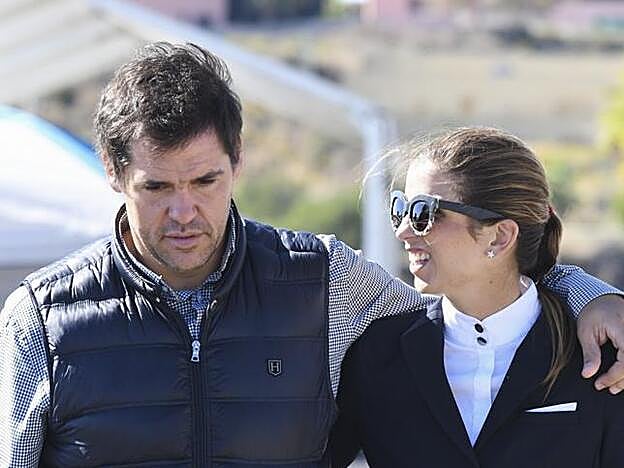 Según algunas fuentes, gracias a la fortuna de su mujer Luis Alfonso de Borbón puede permitirse los mejores caballos de polo.