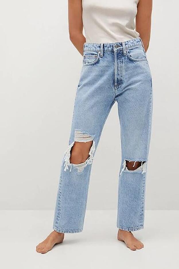 Jeans rectos tiro alto de Mango.
