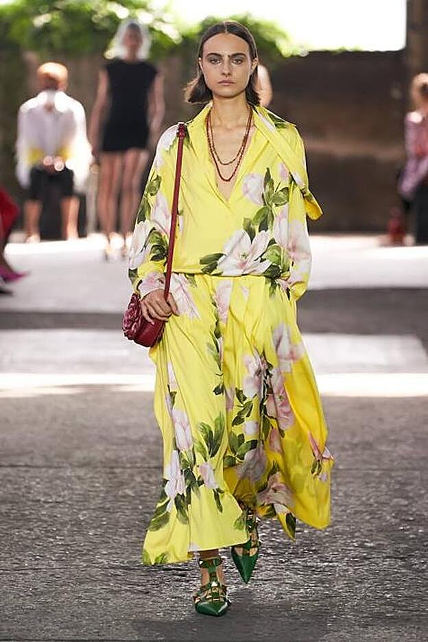 Desfile de p/v 2021 de Valentiino