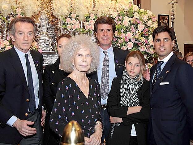 Cayetana de Alba y Francisco Rivera Ordóñez, los más devotos de la Semana Santa.