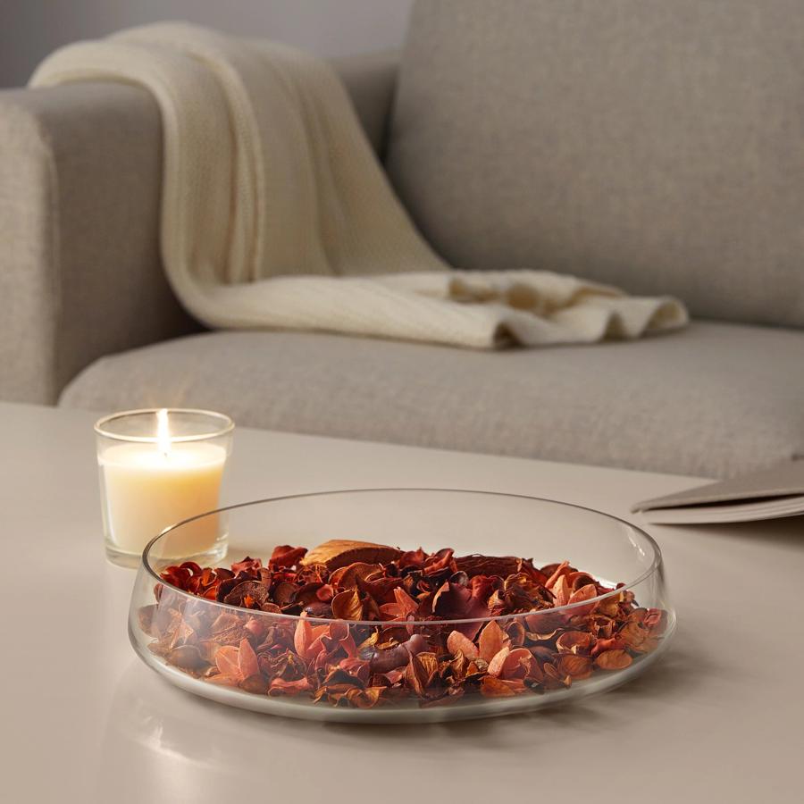 Estas flores secas en color naranja y con olor a melocotón tienen un precio de 1 euro.