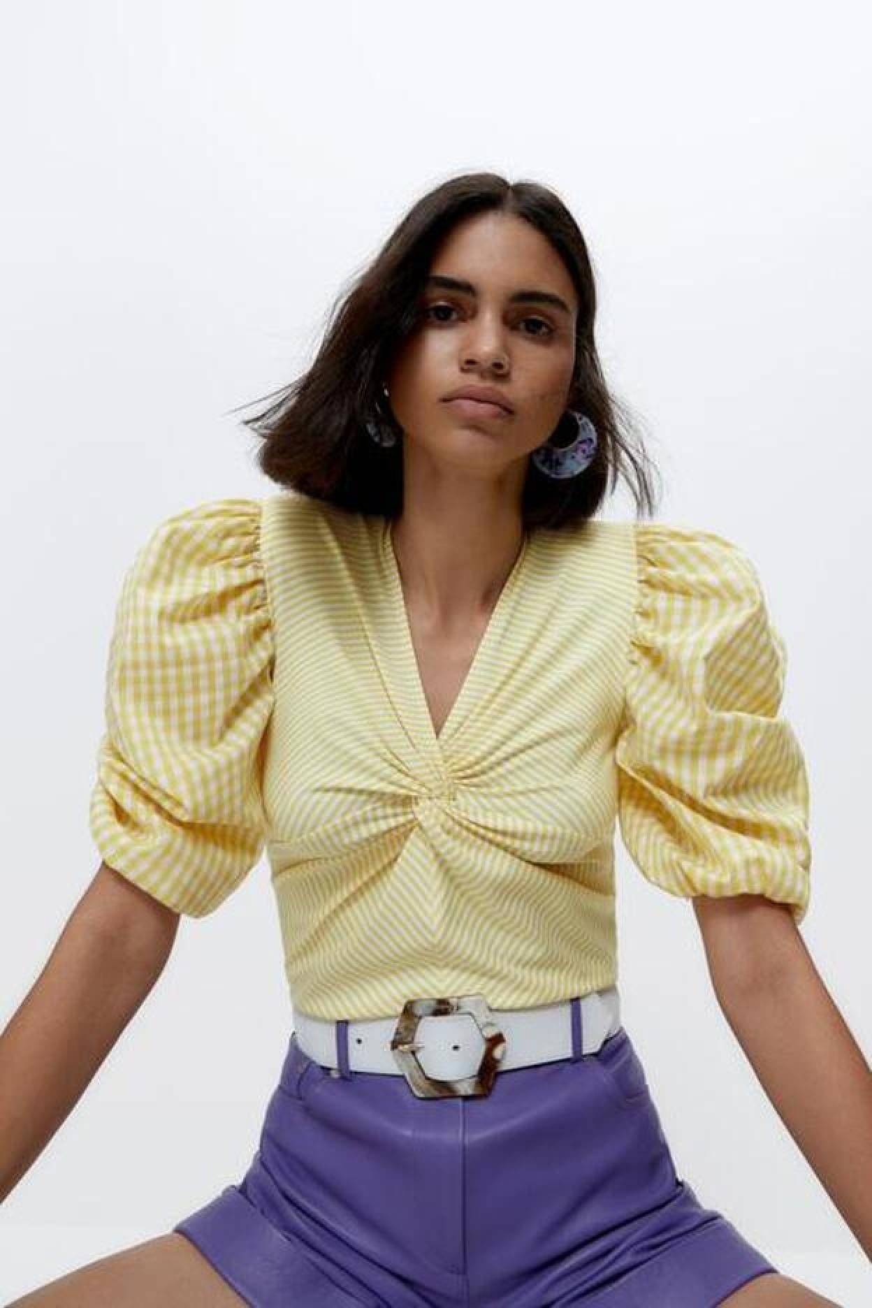 Pincha en la imagen para descubrir el look más bonito de la temporada que puedes conseguir por muy poco en Zara y Mango.