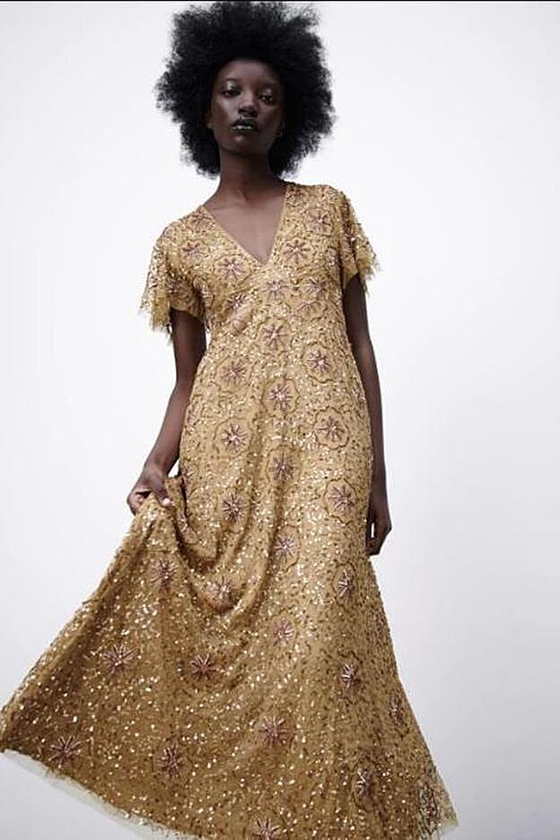 El vestido de la Special Editon de Zara es perfecto para un evento de primavera en el que necesites un look con un punto de sofisticación