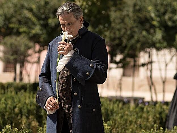 Roberto Enríquez en el papel de Duque de Castamar.