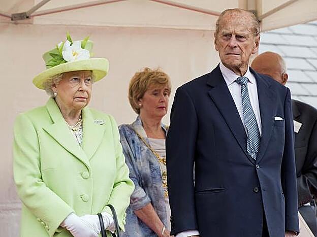 Todos los detalles del último adiós de Felipe, duque de Edimburgo: cuándo es el funeral, cuánto dura el luto de la reina Isabel II, cómo será el desfile y quién asistirá al entierro