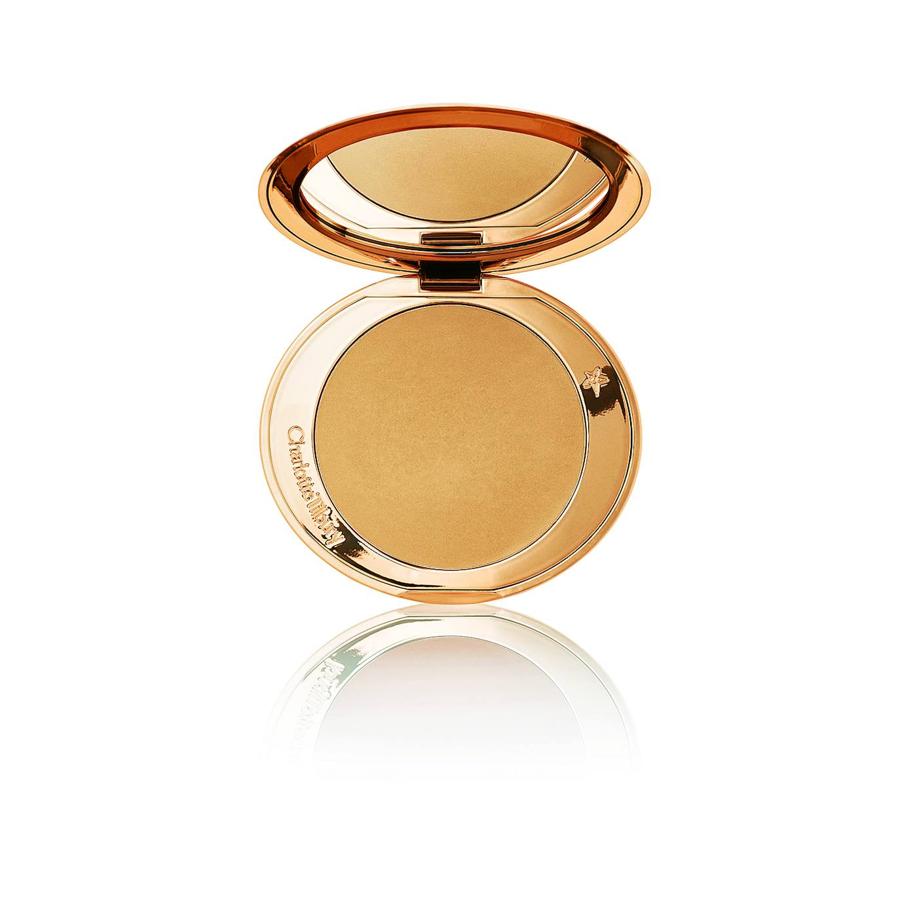 Airbrush Bronzer (50€).