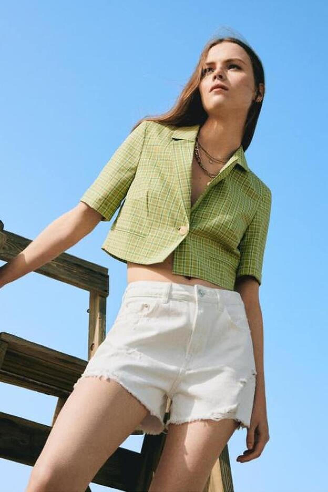 Pincha en la imagen para descubrir las 10 blazers de la nueva colección de Zara que necesitas comprar antes de que se agoten.