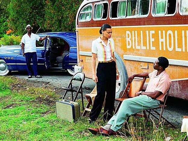 La actriz y cantante Andra Day protagoniza en Los Estados Unidos contra Billie Holiday (en cines) la persecución de la que fue objeto la diva por parte del FBI