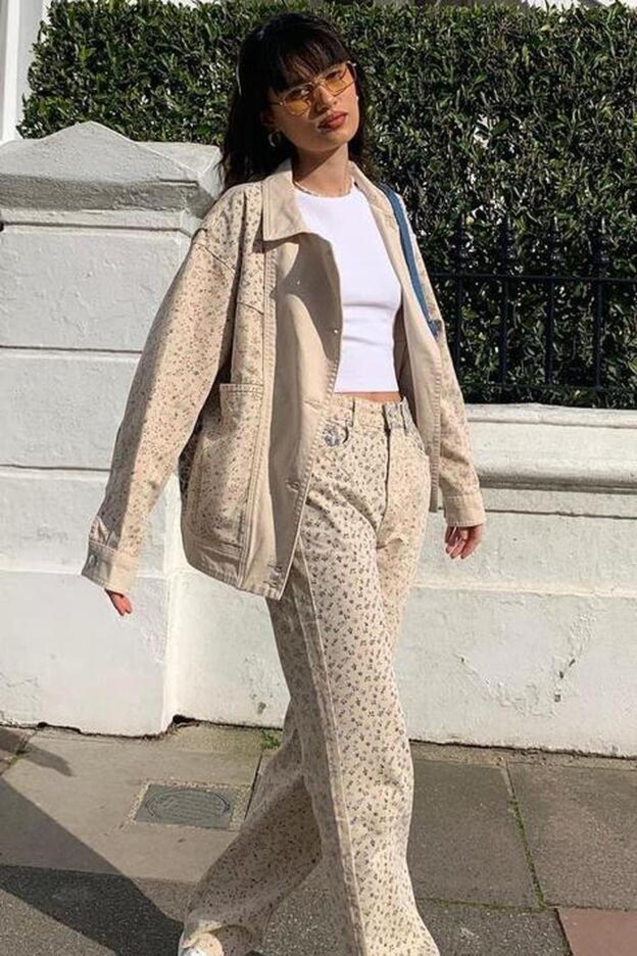 Pincha en la imagen y descubre el efecto patchwork que arrasa esta primavera y las prendas de la nueva colección de Bershka que necesitas para conseguir el look que va a arrasar.